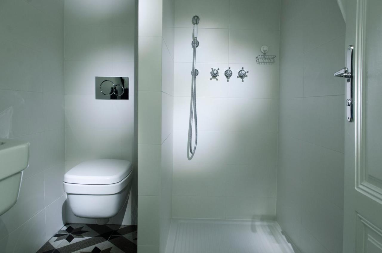 Deluxe Beachfront Apartment Klara, 로브란 외부 사진