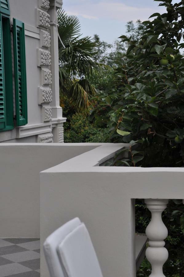 Deluxe Beachfront Apartment Klara, 로브란 외부 사진